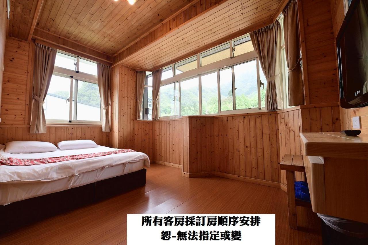 溪頭桂竹山莊民宿 Луґу Екстер'єр фото